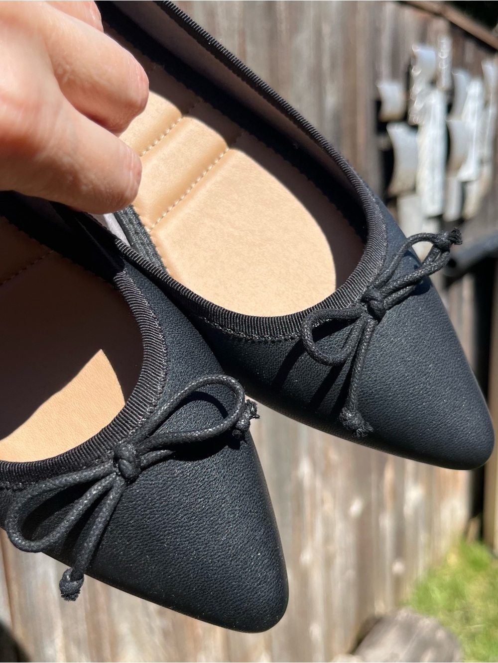 Me Too black pointed ballet flat size 7.5 - Picture 17 of 17